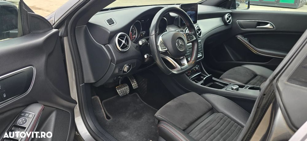 Mercedes-Benz CLA 220 d 4MATIC Aut. - 10