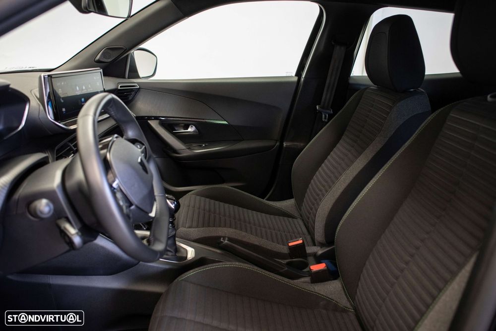Peugeot 2008 1.2 PureTech Active - 11