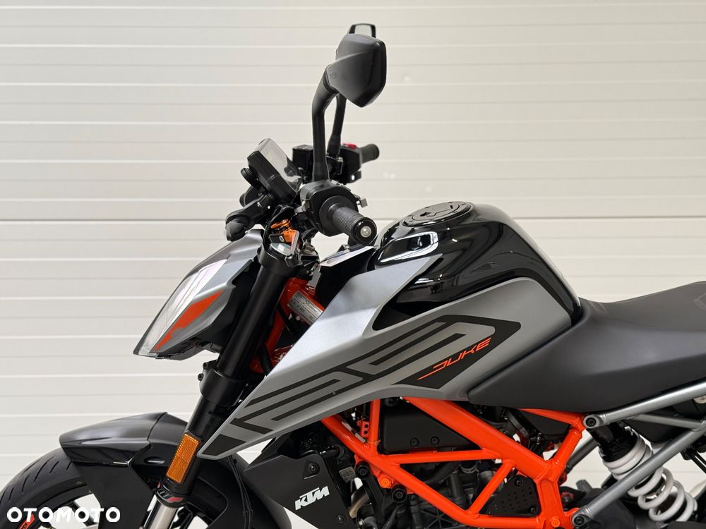 KTM Duke - 25
