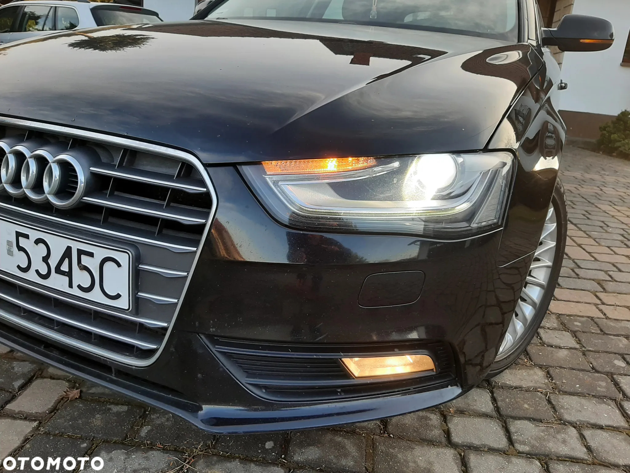 Audi A4 2.0 TDI Quattro Line - 36
