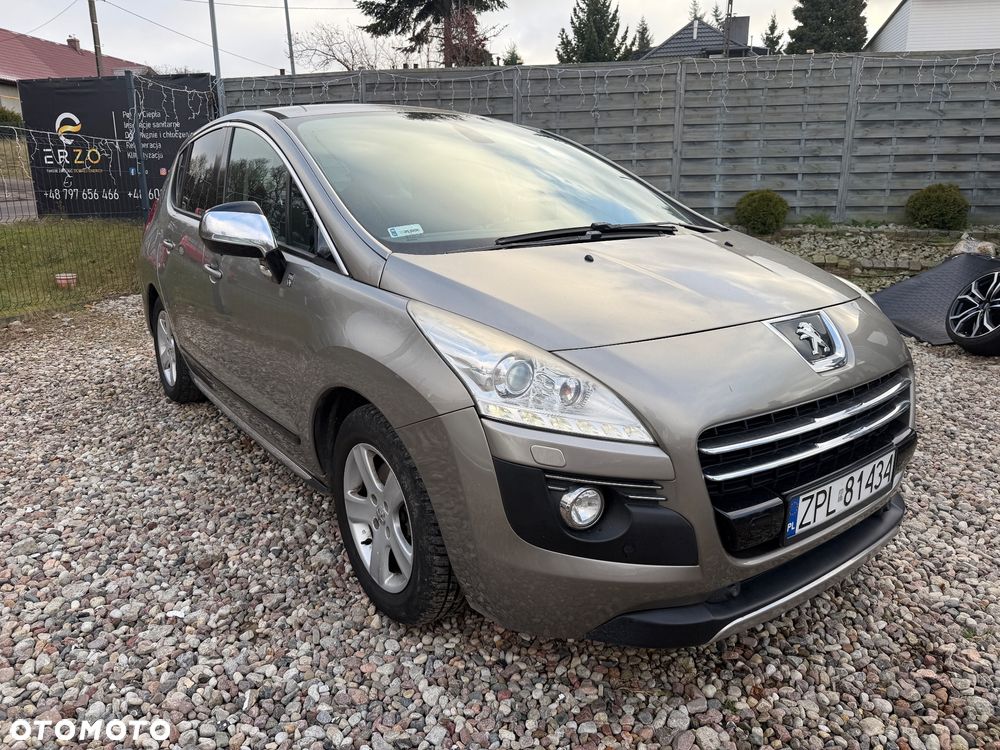 Peugeot 3008 Hybrid4 - 3