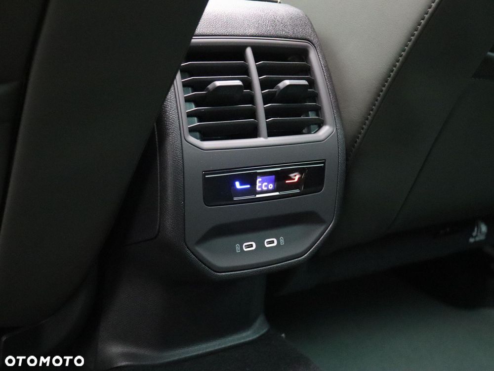 Cupra Formentor 1.5 e-Hybrid DSG Tribe Edition - 40