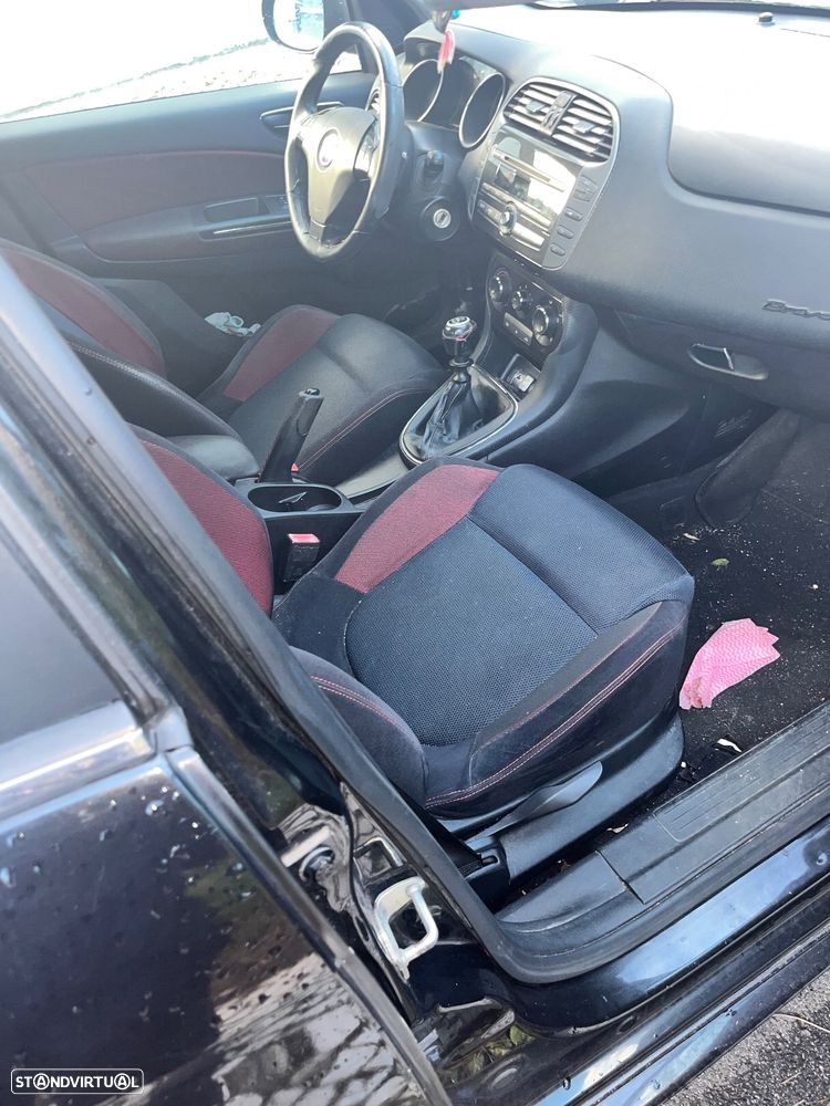 Fiat Bravo 1.6 M-Jet Emotion - 3