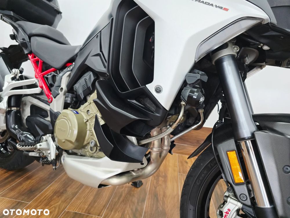 Ducati Multistrada - 17