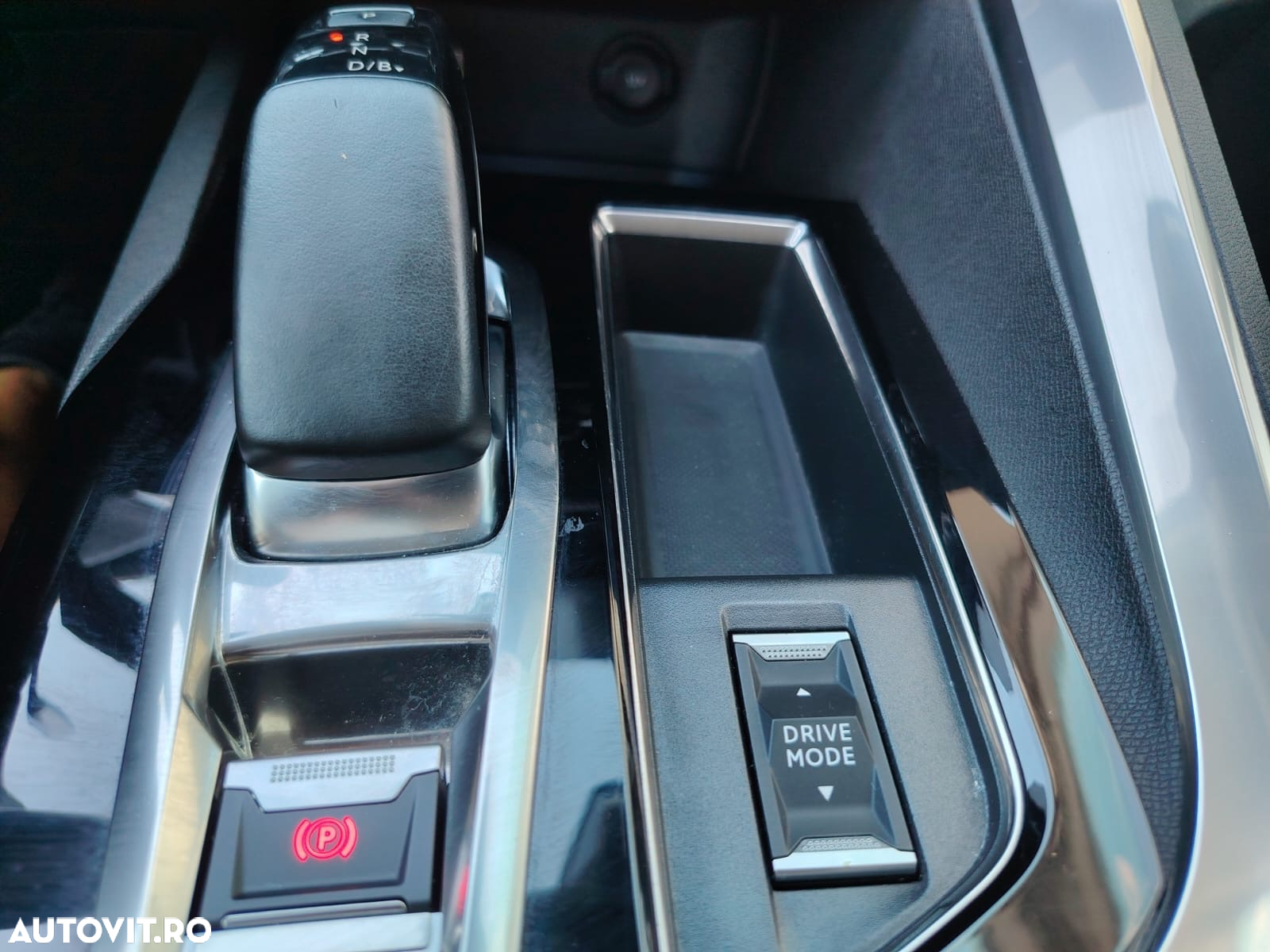 Peugeot 3008 PHEV EAT8 Allure - 20