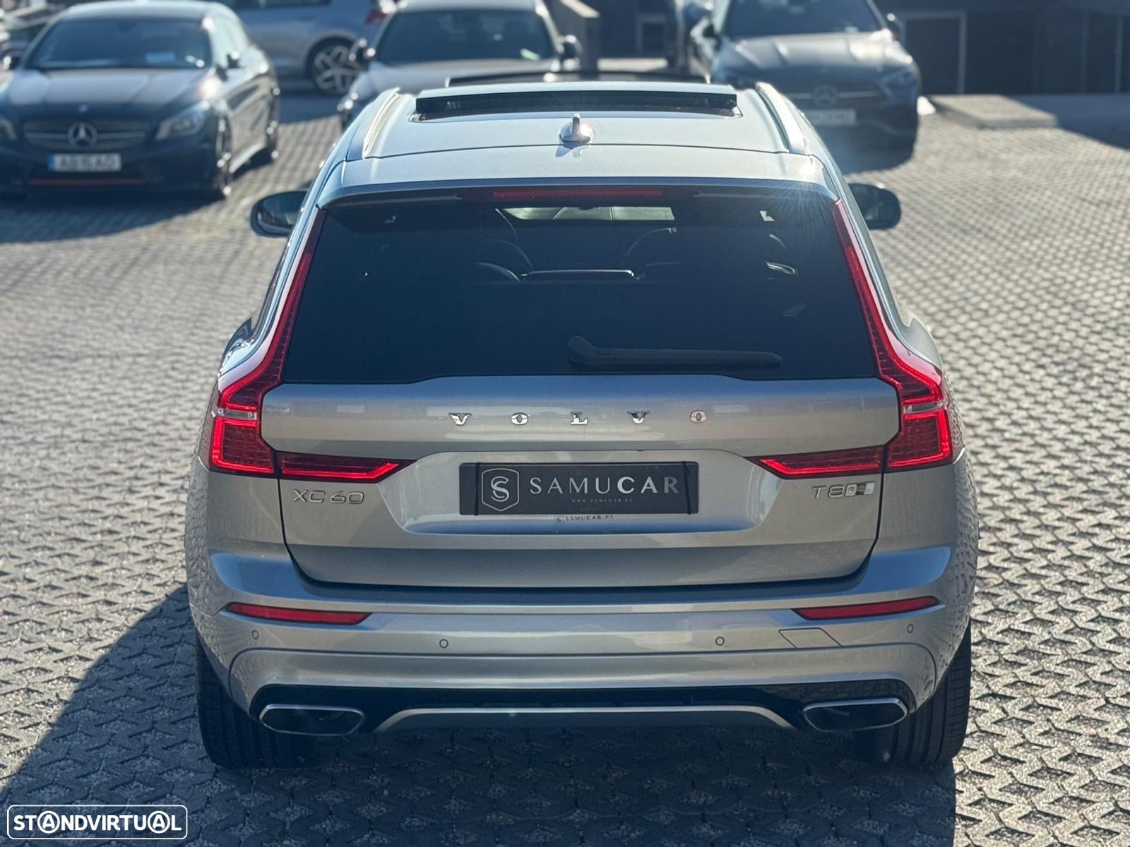 Volvo XC 60 2.0 T8 PHEV R-Design AWD - 7
