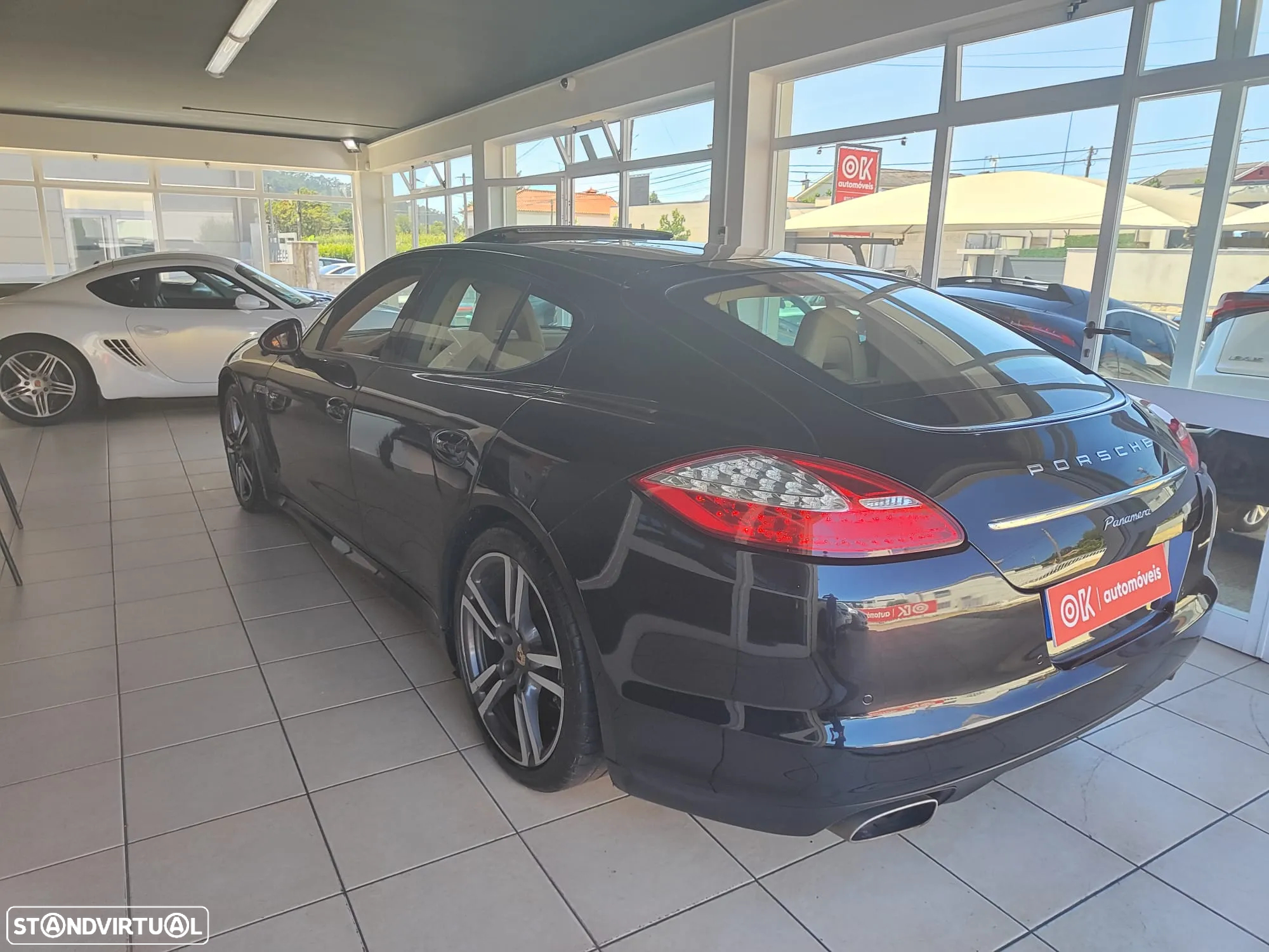 Porsche Panamera Platinum Edition - 7