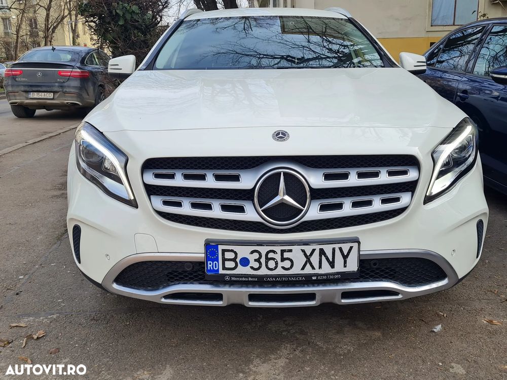 Mercedes-Benz GLA - 2