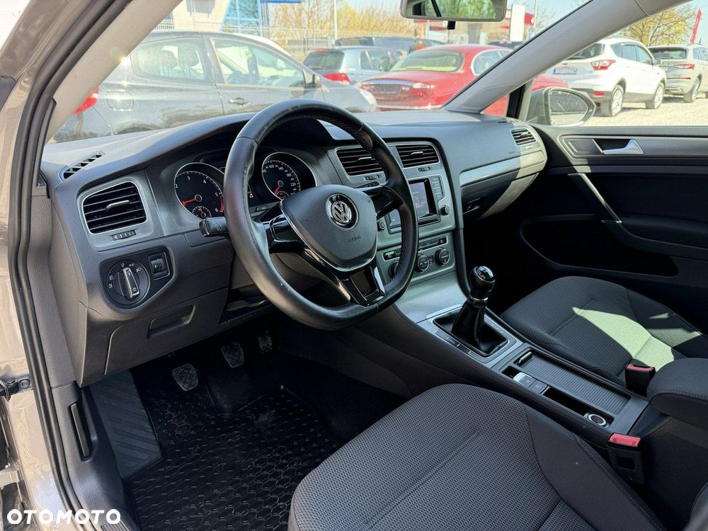 Volkswagen Golf 1.6 TDI BMT Comfortline - 15