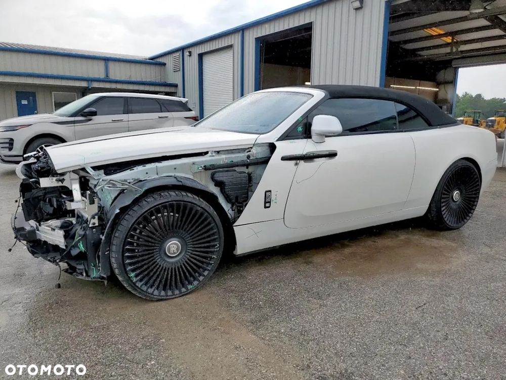 Rolls-Royce Dawn - 5