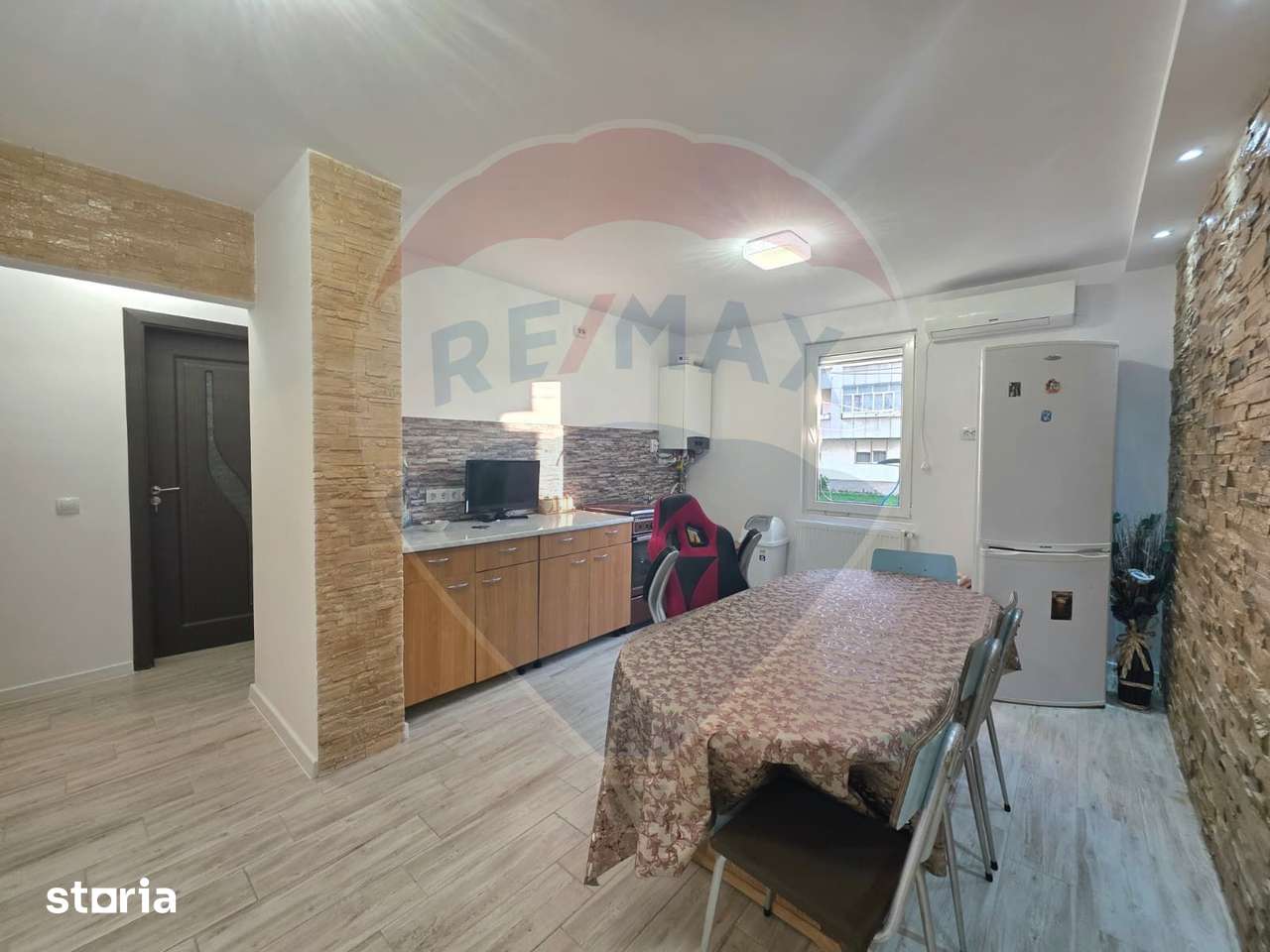 Apartament în care te poți muta fără griji-3 camere-Armatei Tarnaveni — fotografia 2