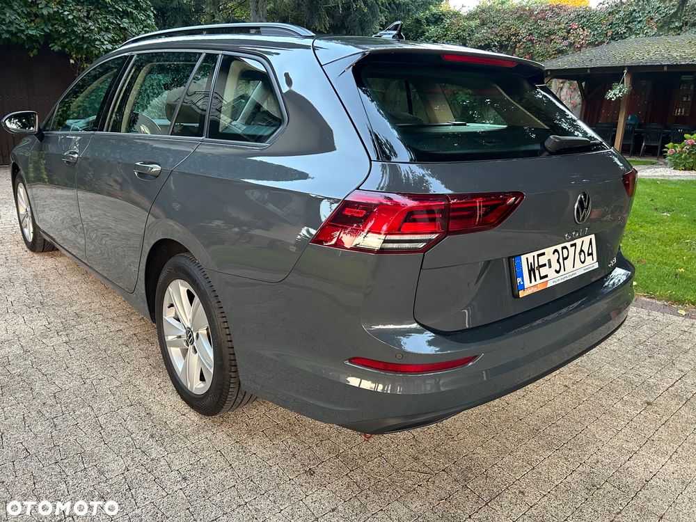 Volkswagen Golf 1.5 eTSI OPF DSG Life - 5