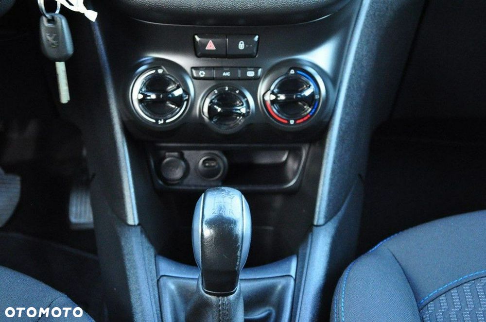 Peugeot 208 PureTech 82 Stop & Start Signature - 37