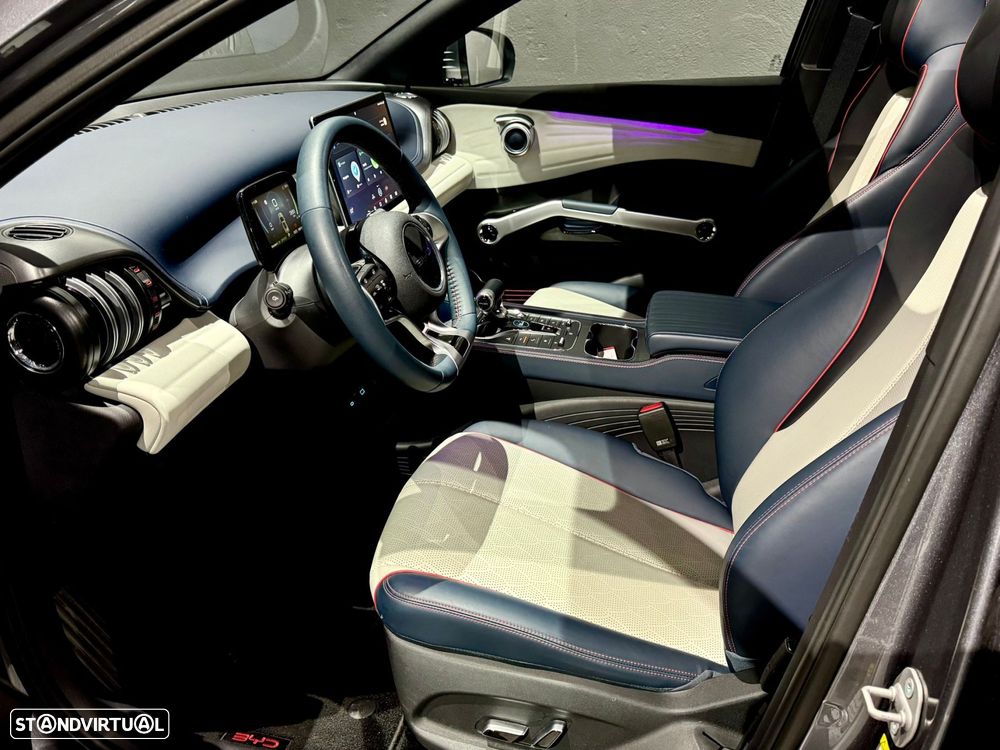 BYD Atto 3 60.48 kWh Design - 10