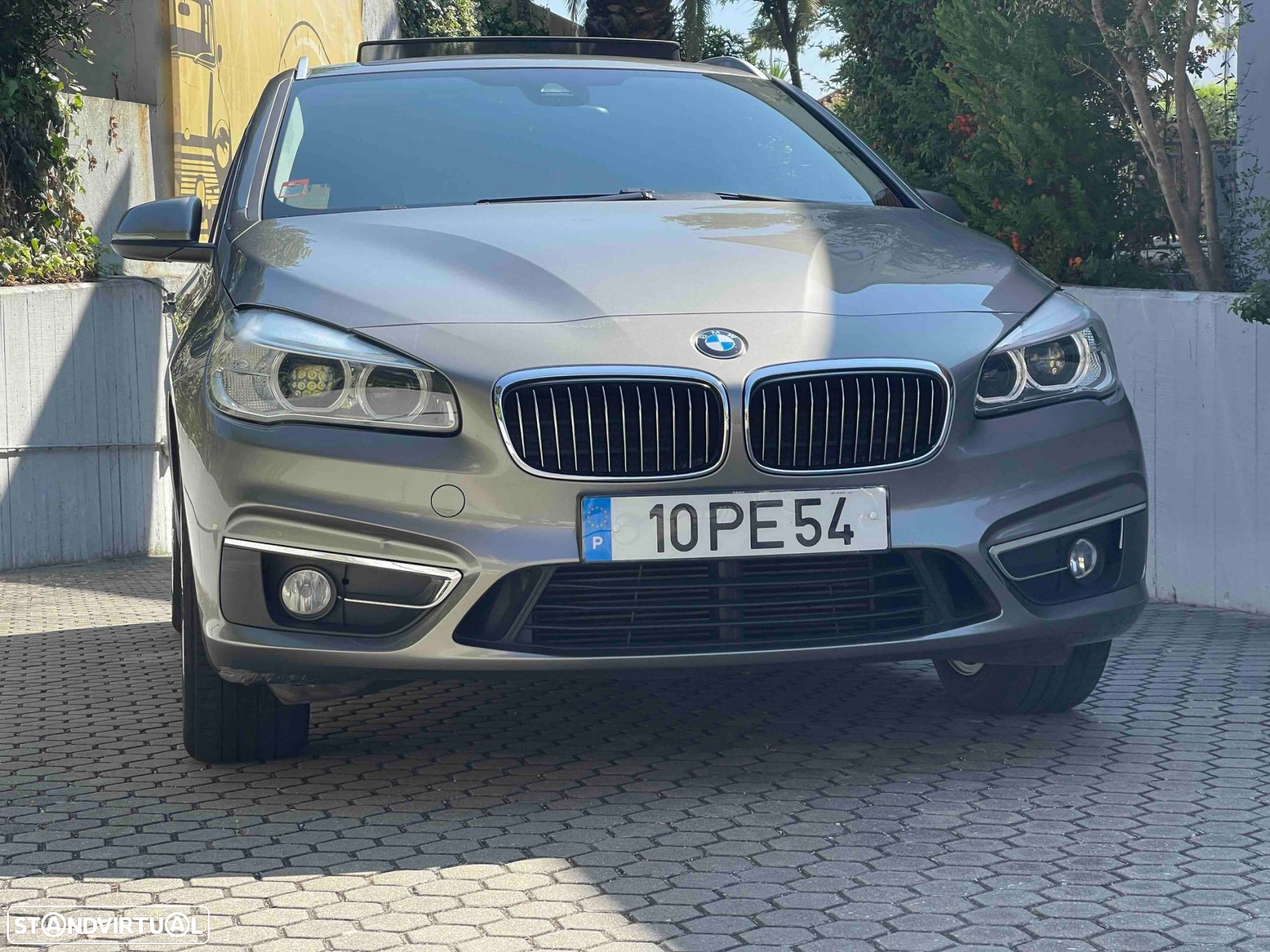 BMW 218 Active Tourer d Line Luxury Auto - 13