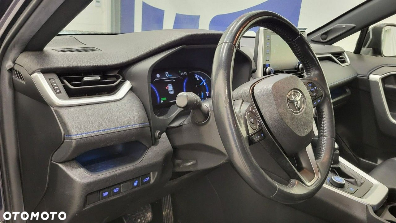 Toyota RAV4 - 12