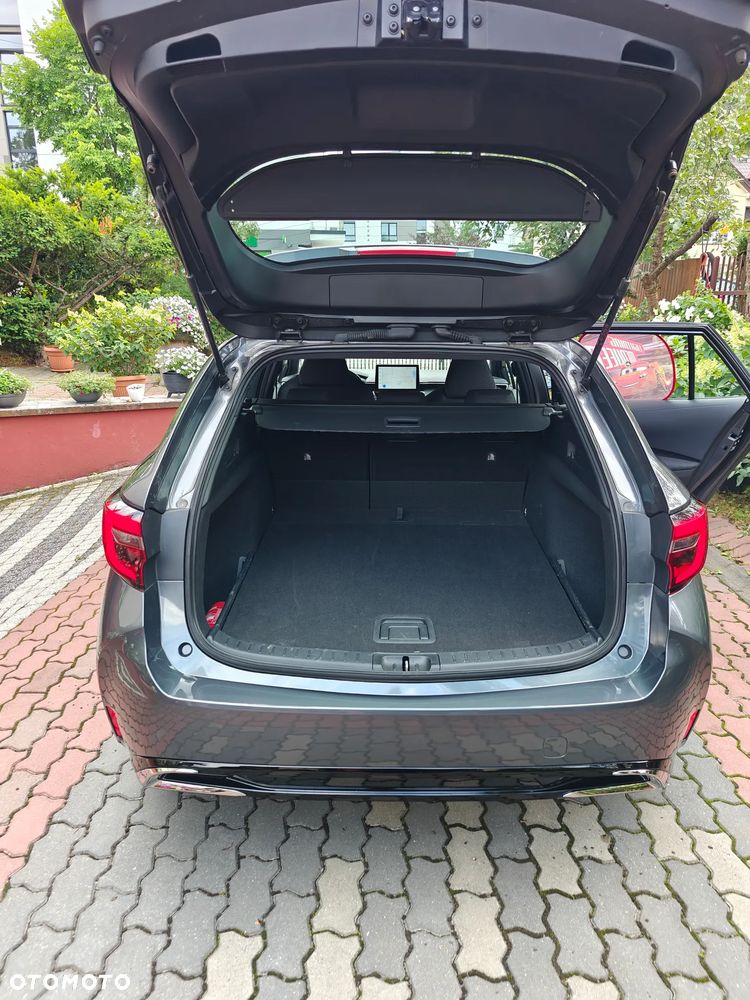 Toyota Corolla 1.8 Hybrid Comfort - 12