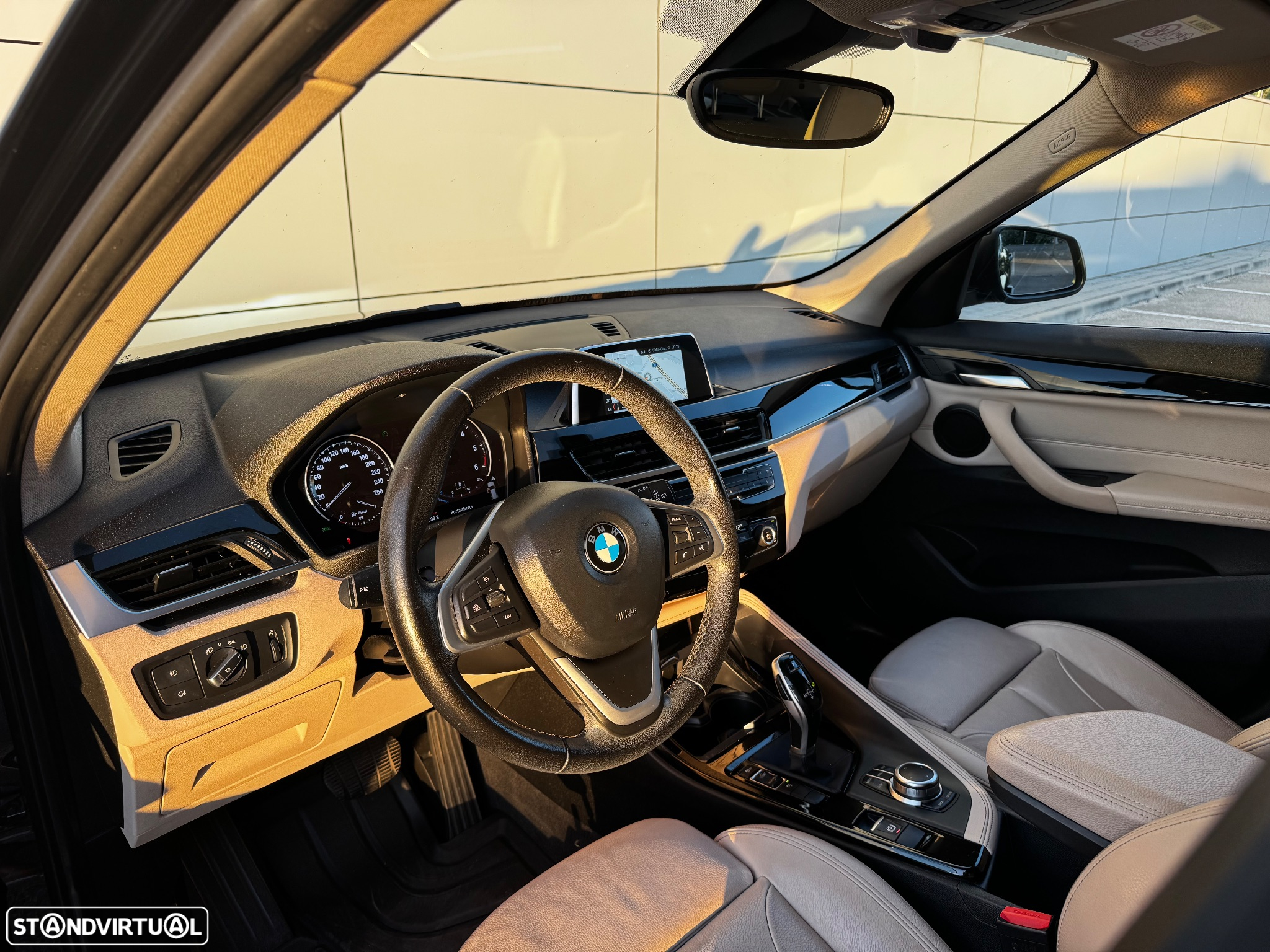 BMW X1 16 d sDrive Auto xLine - 8