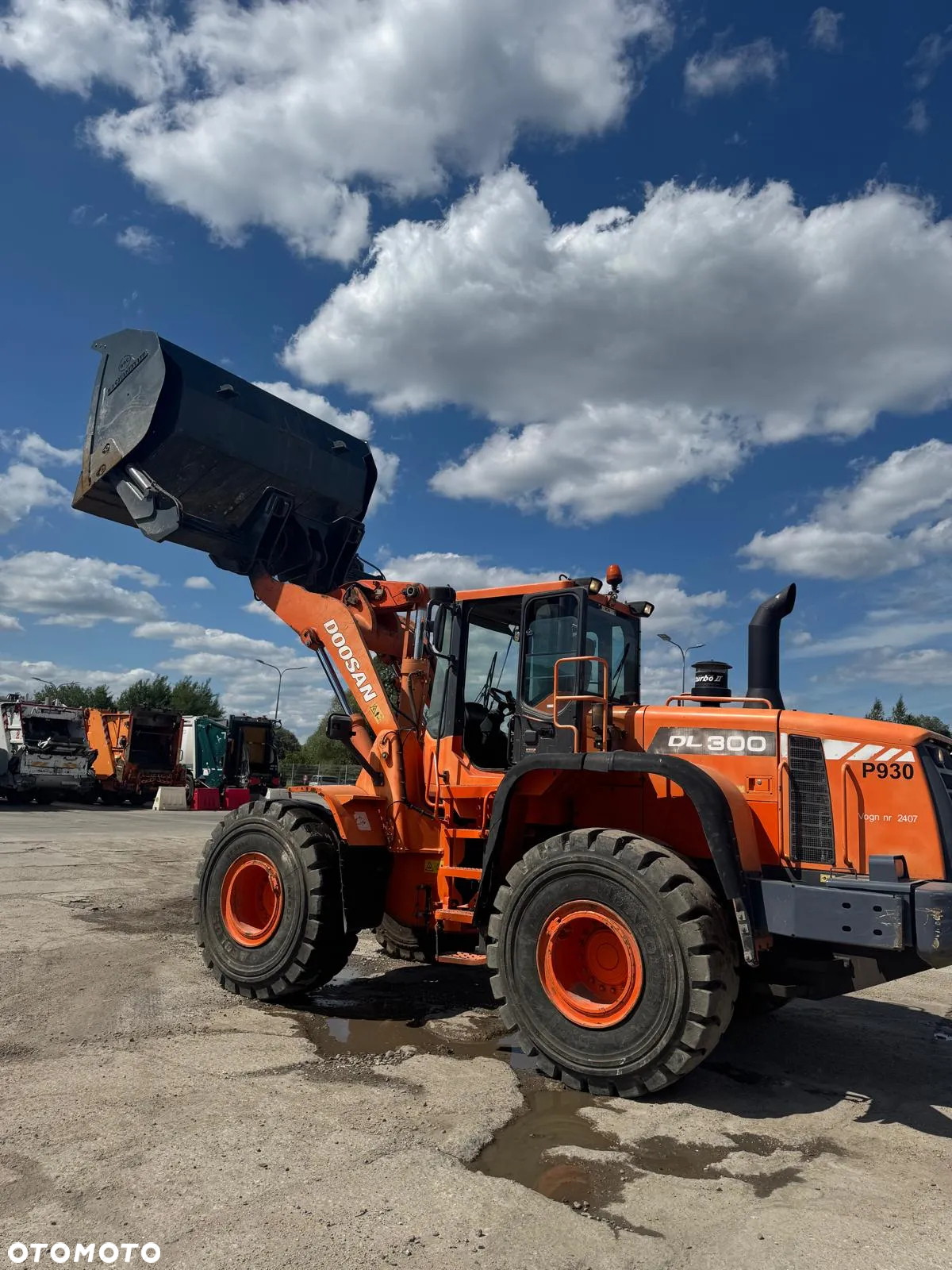 Doosan DL300 ŁYŻKA GÓRNEGO WYSYPU - 2