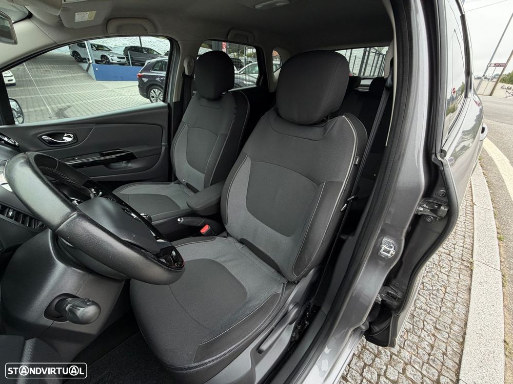 Renault Captur 1.5 dCi Exclusive - 32