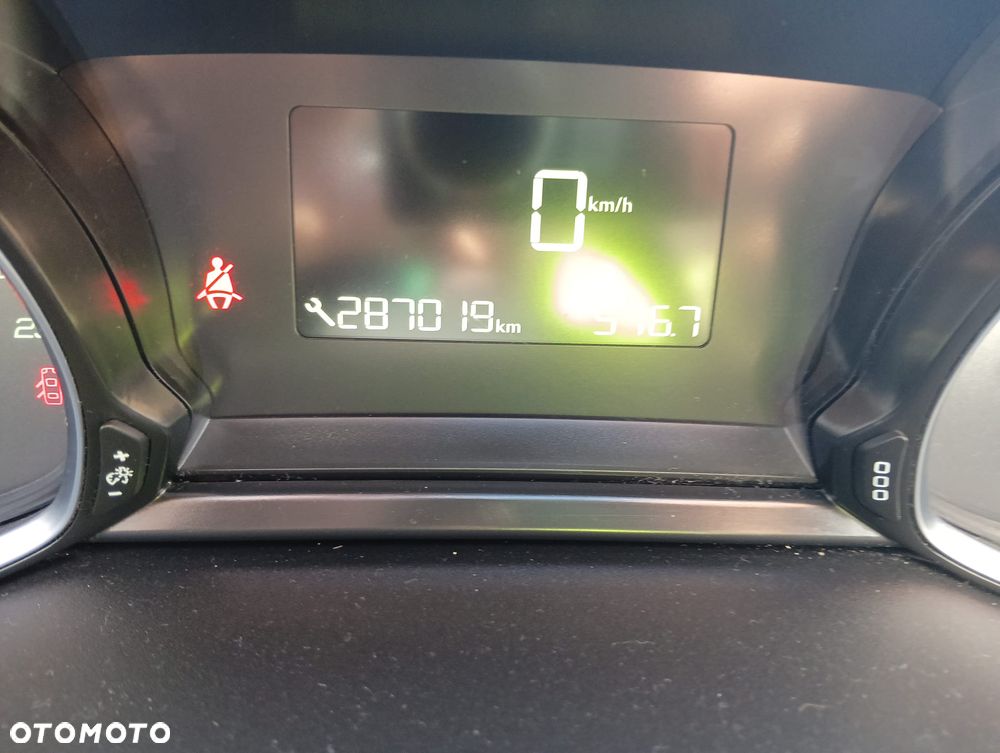 Peugeot 308 1.6 BlueHDi Business Line S&S - 16