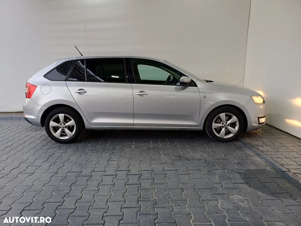 Skoda RAPID 1.2 TSI Ambition - 18