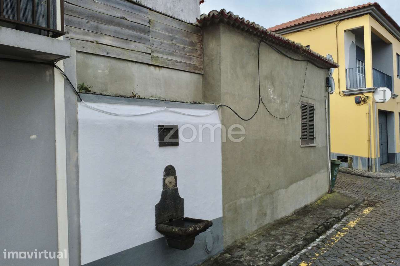 Moradia Tradicional para Reabilitação com Garagem – Centro da Ribei... - Grande imagem: 4/20