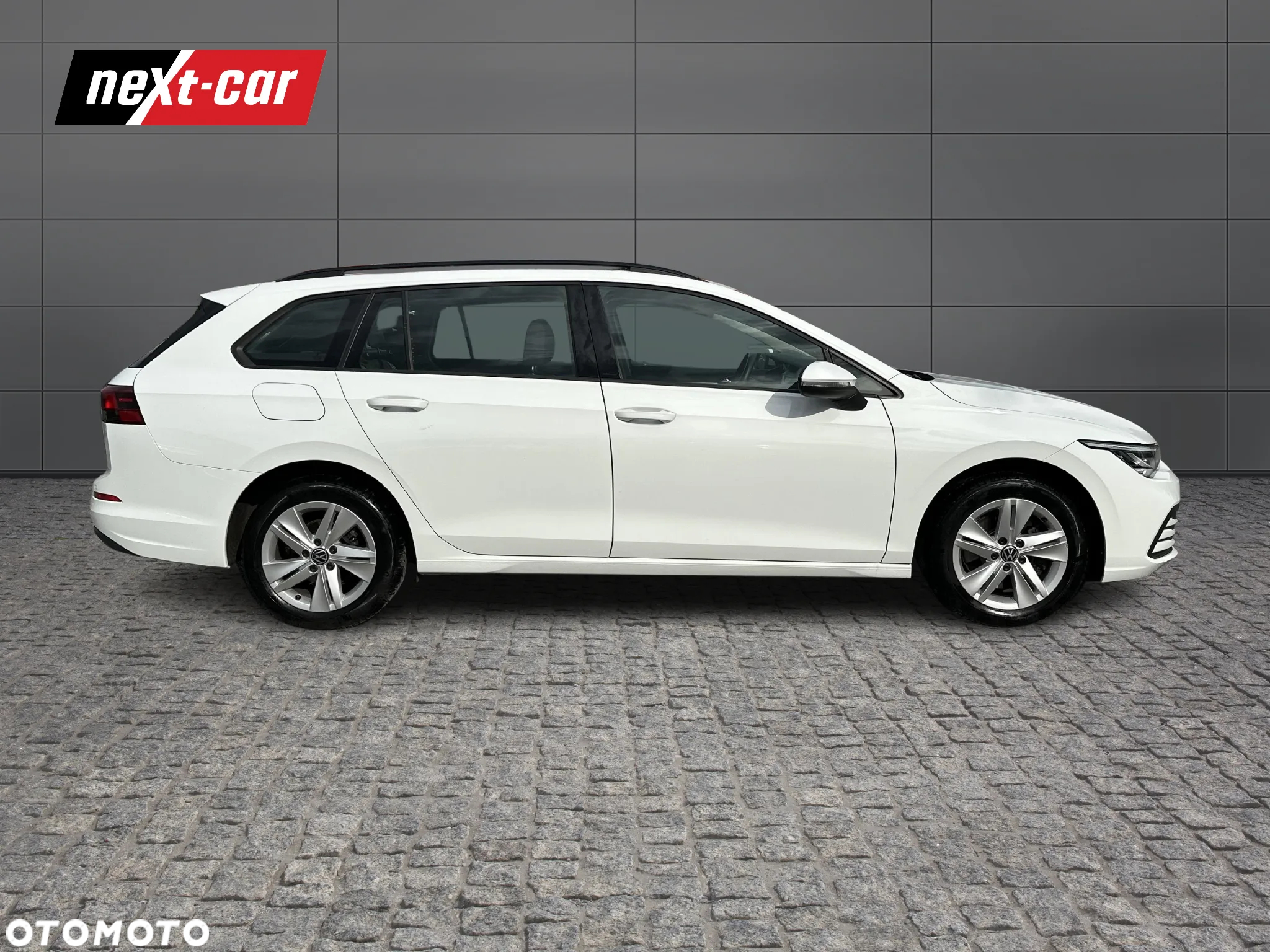 Volkswagen Golf VIII 2.0 TDI Life - 6