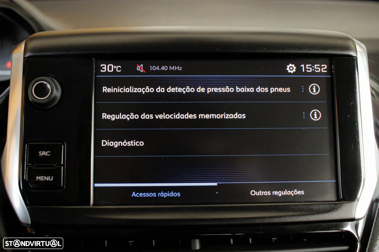 Peugeot 208 1.2 PureTech Style - 26