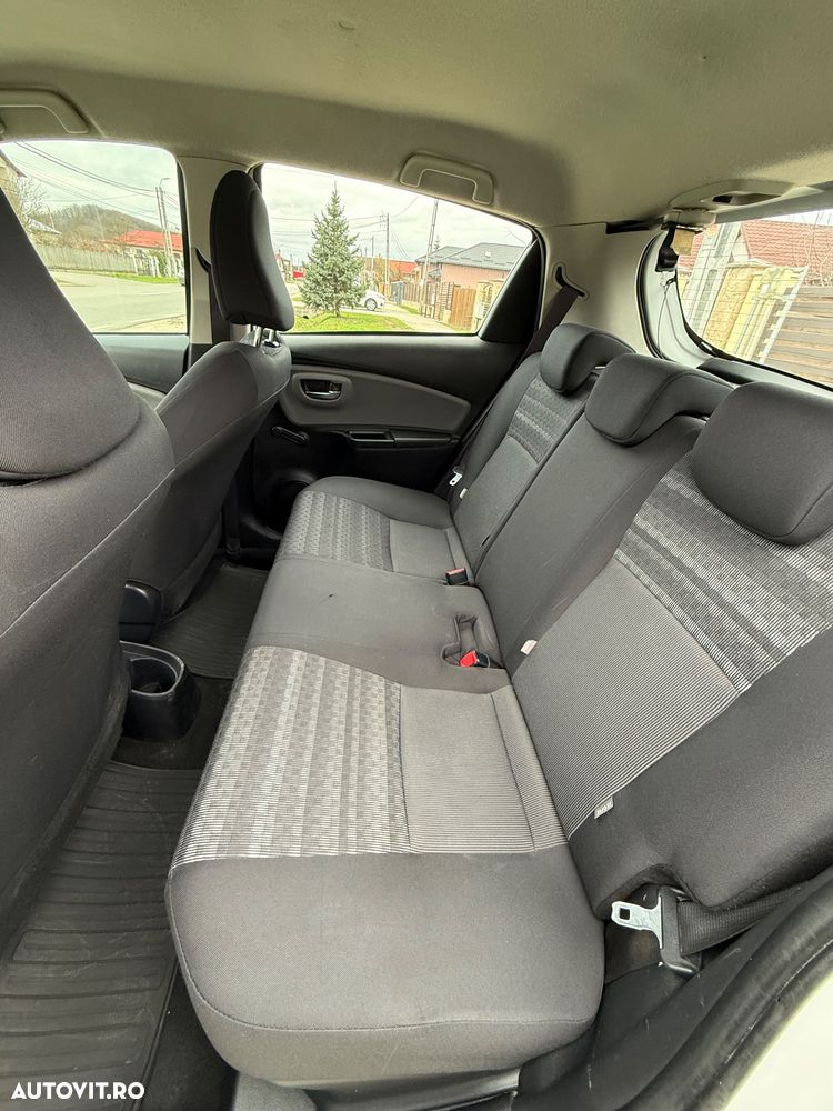 Toyota Yaris 1.5 VVT-i HSD Eco - 14