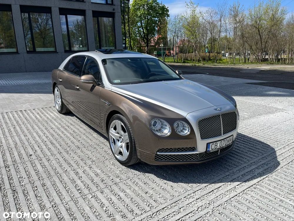 Bentley Flying Spur W12 - 4