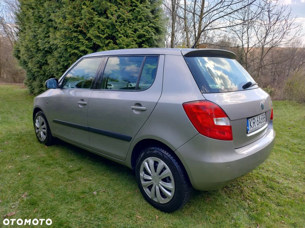 Skoda Fabia 1.4 16V Ambiente - 4
