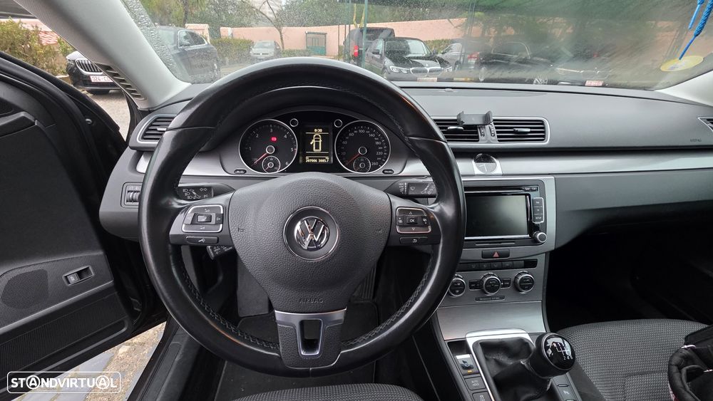 VW Passat Variant 1.6 TDI BlueMotion Comfortline - 13