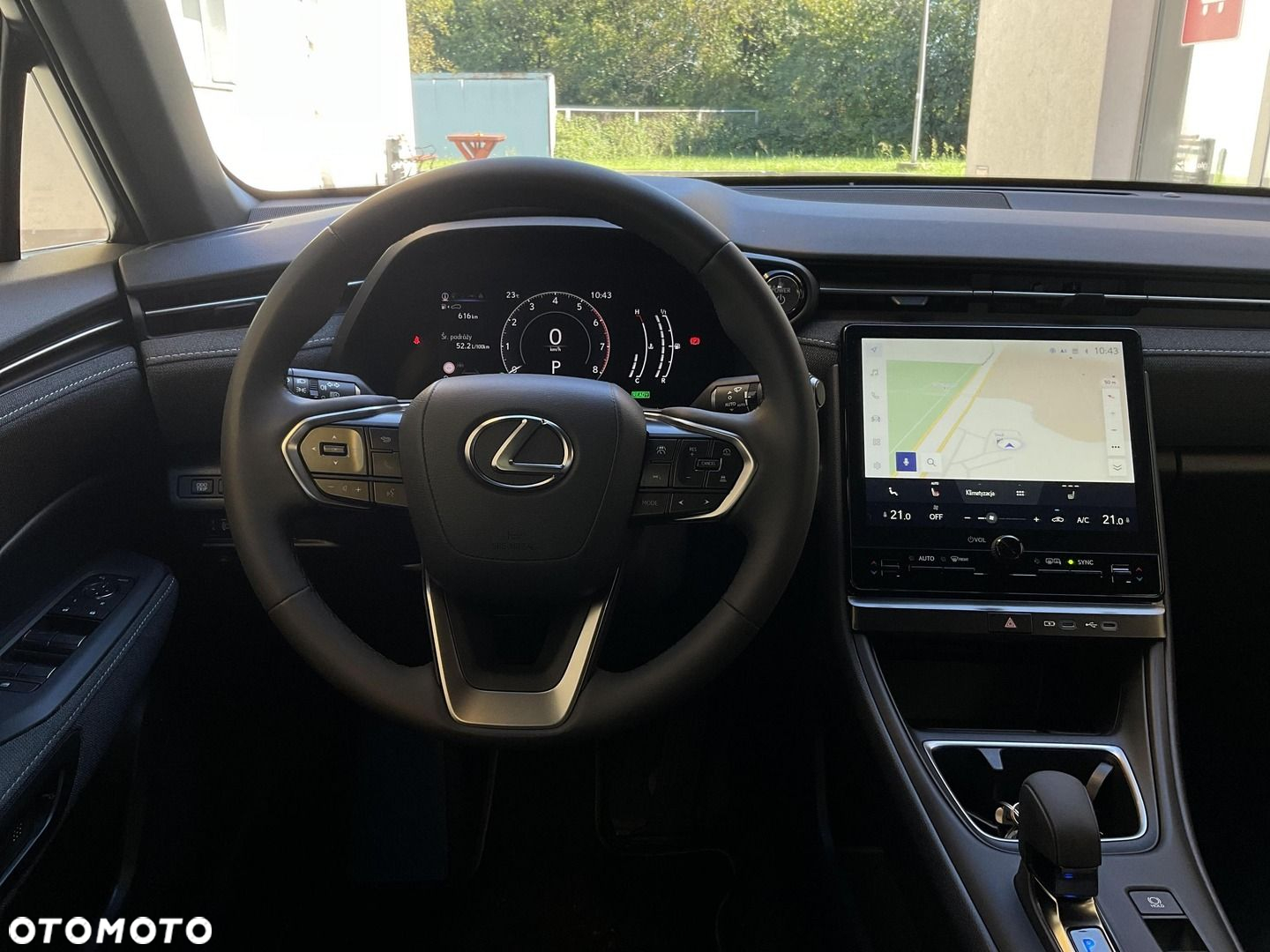 Lexus LBX 1.5 Hybrid - 10