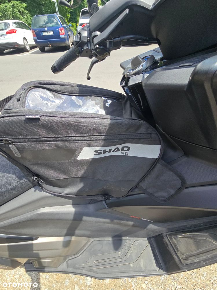 Kymco AK 550 - 20