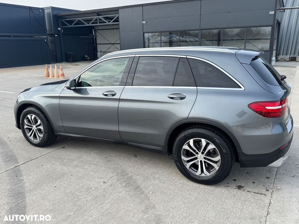 Mercedes-Benz GLC - 3