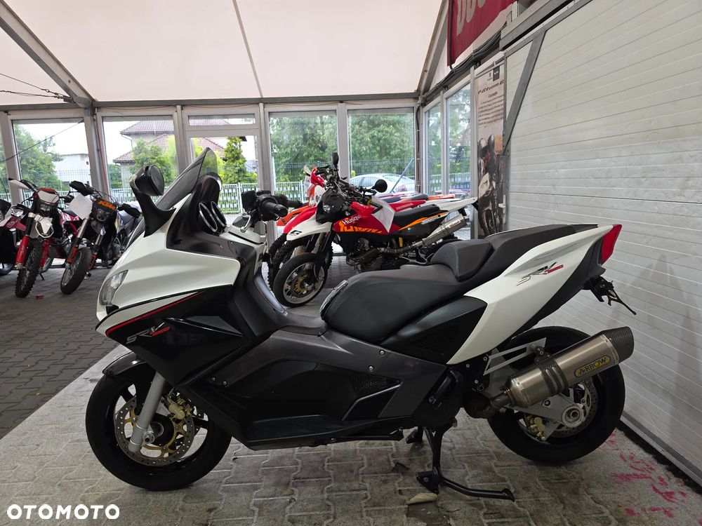 Aprilia SRV 850 - 8