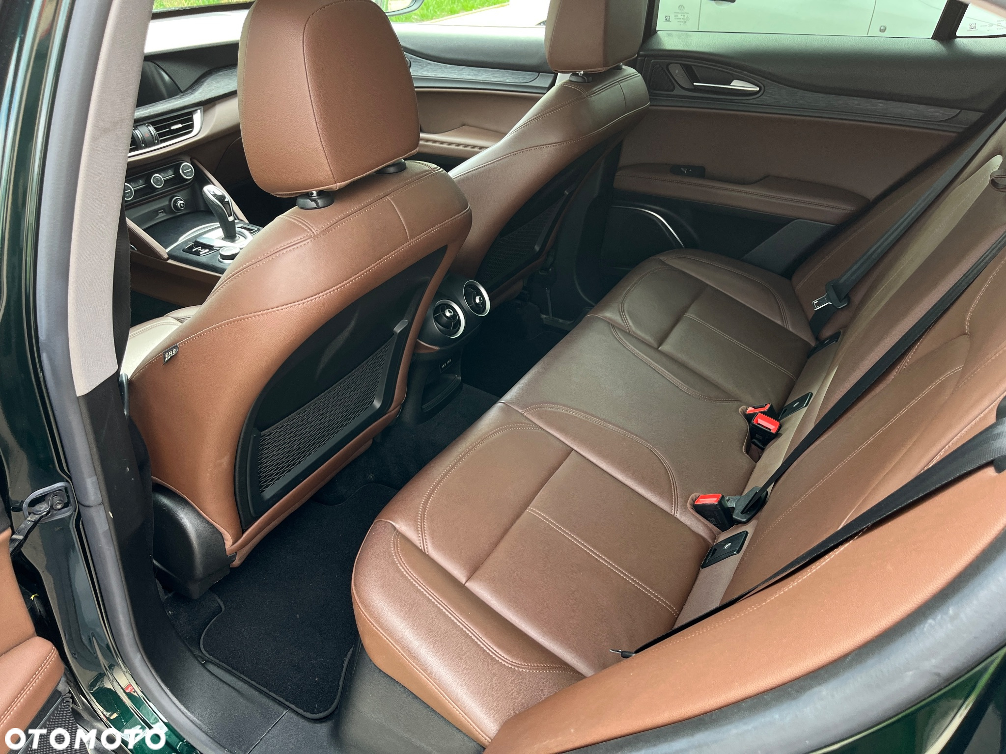 Alfa Romeo Stelvio - 11