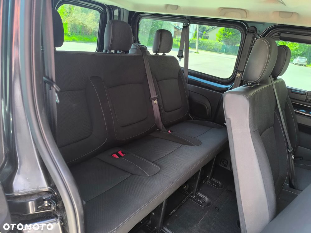 Renault Trafic Grand SpaceClass 2.0 dCi EDC - 24