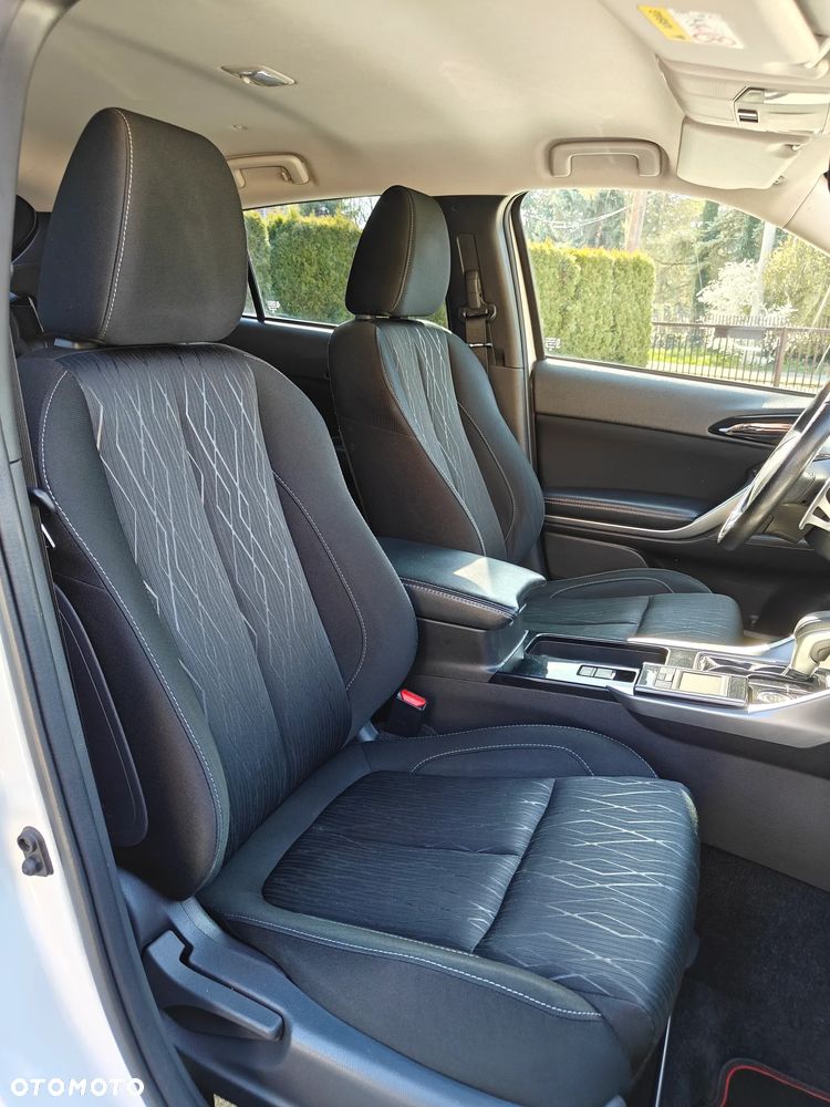 Mitsubishi Eclipse Cross 1.5 T Intense Plus CVT 4WD - 36