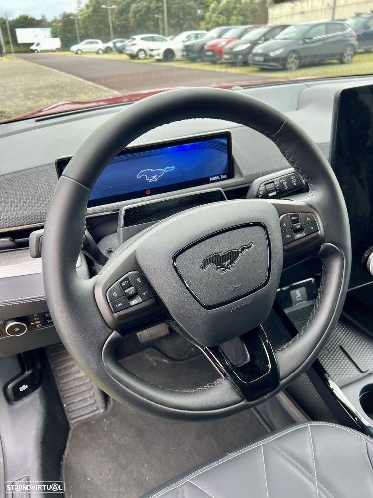 Ford Mustang Mach-E 75.7 kWh Base - 14