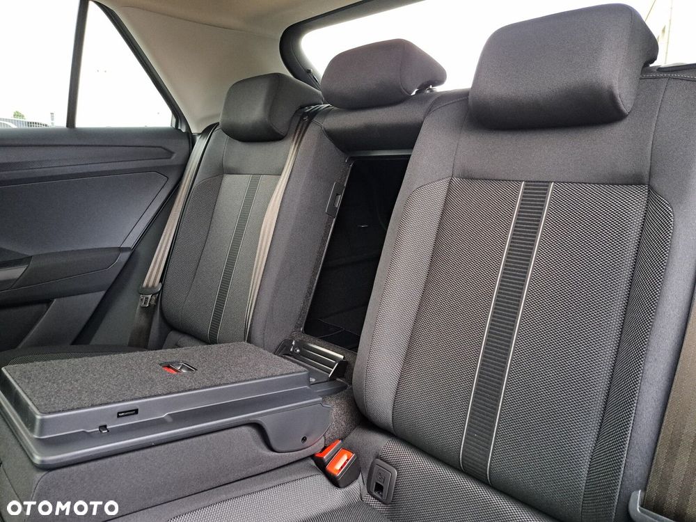 Volkswagen T-Roc 1.5 TSI Life Plus DSG - 36