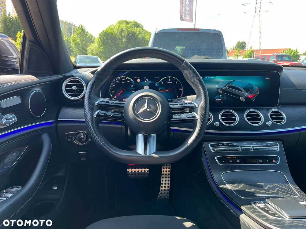 Mercedes-Benz Klasa E 220 d 4-Matic AMG - 10
