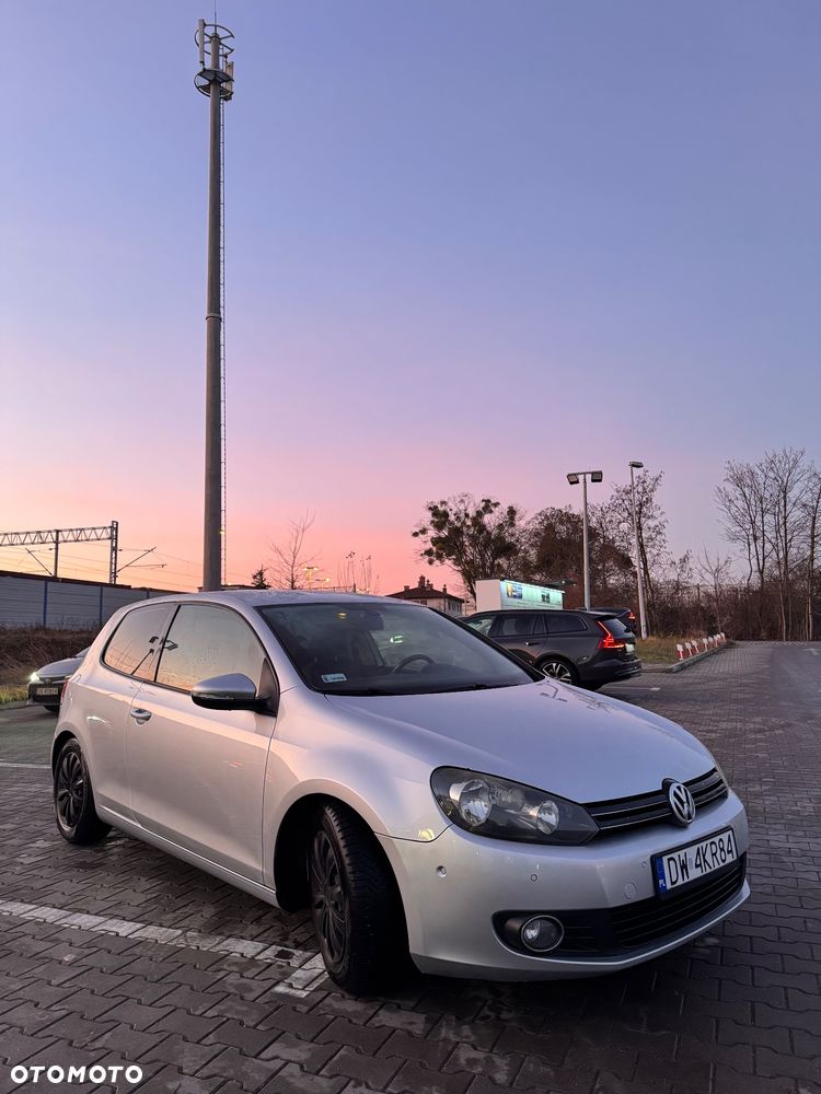 Volkswagen Golf 1.6 Comfortline - 4