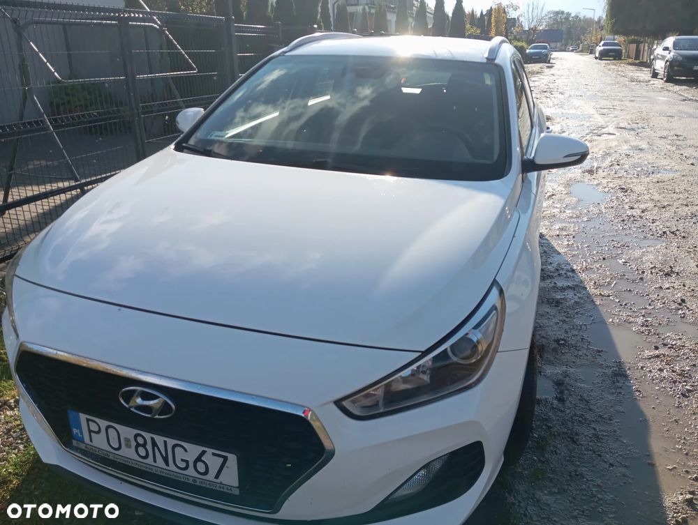 Hyundai i30 1.6 D Classic + - 2