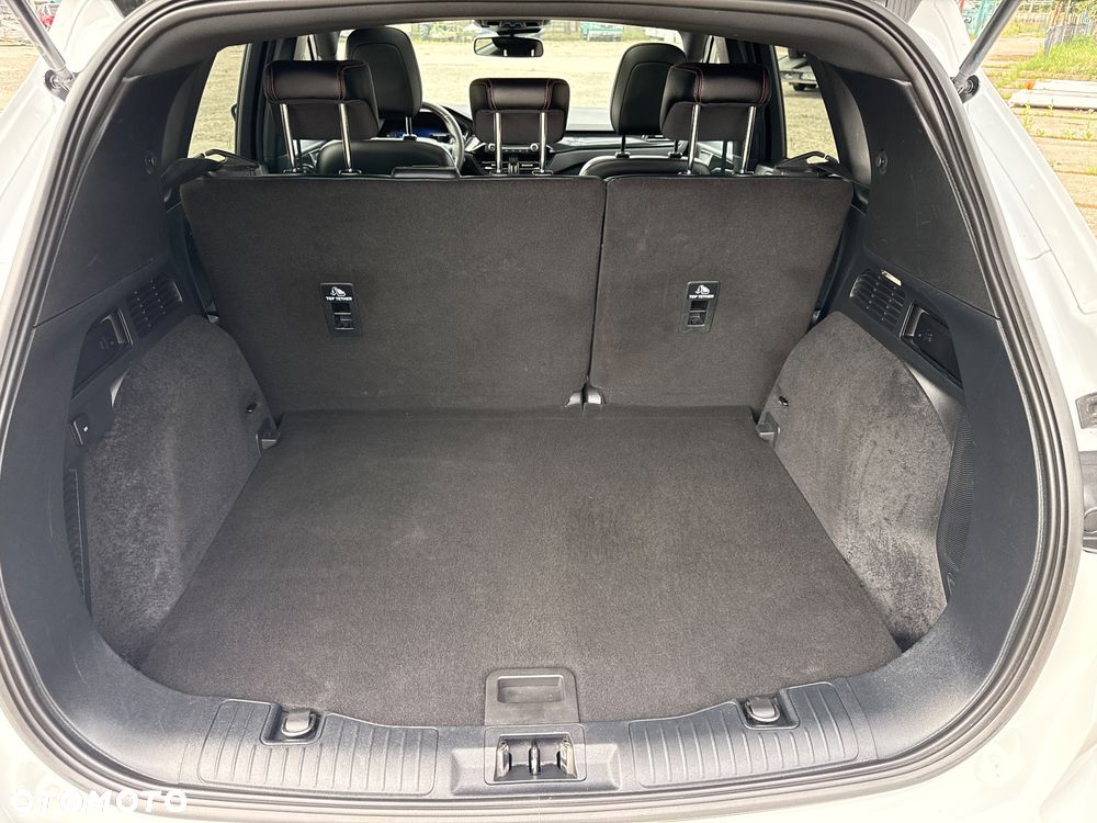 Ford Kuga 2.0 EcoBlue Hybrid ST-LINE X - 17