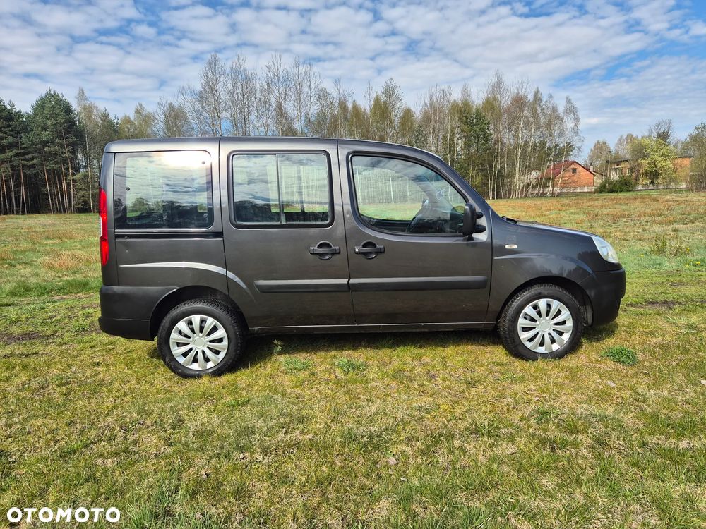 Fiat Doblo 1.9 JTD Active - 4