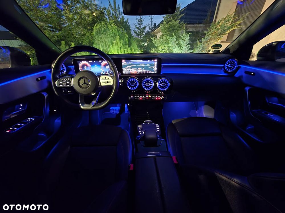 Mercedes-Benz CLA - 9