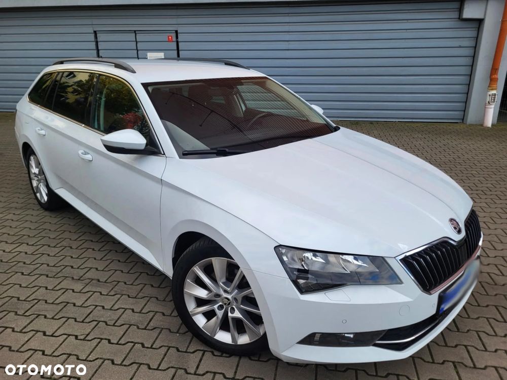 Skoda Superb 2.0 TDI Active DSG - 12