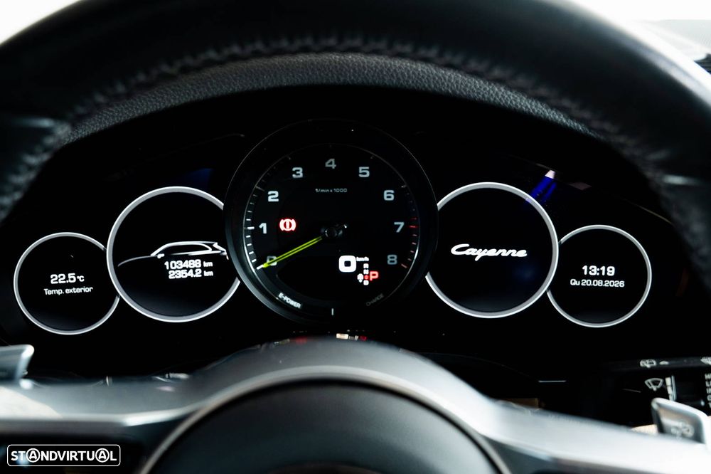 Porsche Cayenne - 17